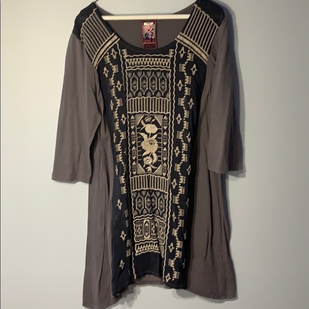 JWLA Tunic